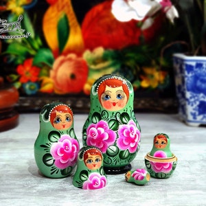 JunZheHub Lot de 6 poupées russes gigognes Matriochka en bois à collectionner faites à la main pour collectionneurs Convient pour adultes et enfants Décoration de chambre Style C