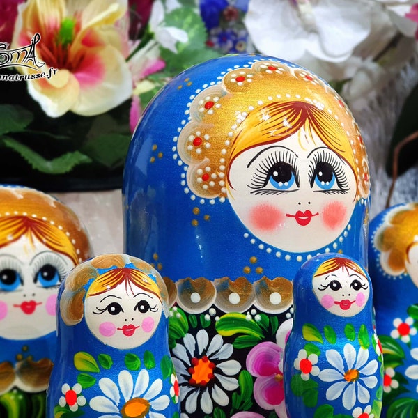 Matryoshka Russian Nesting Dolls Classic flowers. Matriochka Poupée Russe Gigogne Traditionnelle Classique Fleurs Bleue. Réf:F5G2MB1
