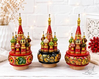 Rotating music box, miniature Russian church, hand-painted traditional basilica, rare souvenir and collector's item
