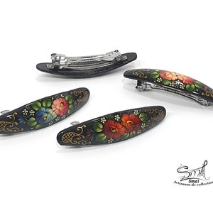 Barrette de coté fine couleur jaune mauve ou bleu pour l'été