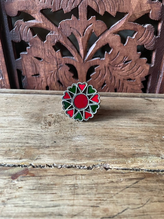 Vintage Cut Glass Inlay Real Silver Ring Green Red
