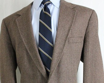 Vintage 44R "Tailored Clothing" Brown Herringbone Tweed Sport Coat Blazer Jacket