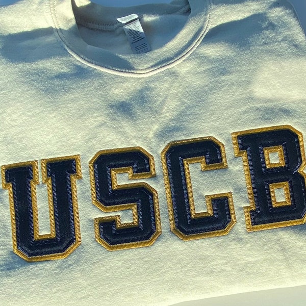 Camiseta de cuello redondo de sarga Tackle personalizable: para universidades, clubes escolares, equipos y organizaciones, grupos corporativos y empresariales.