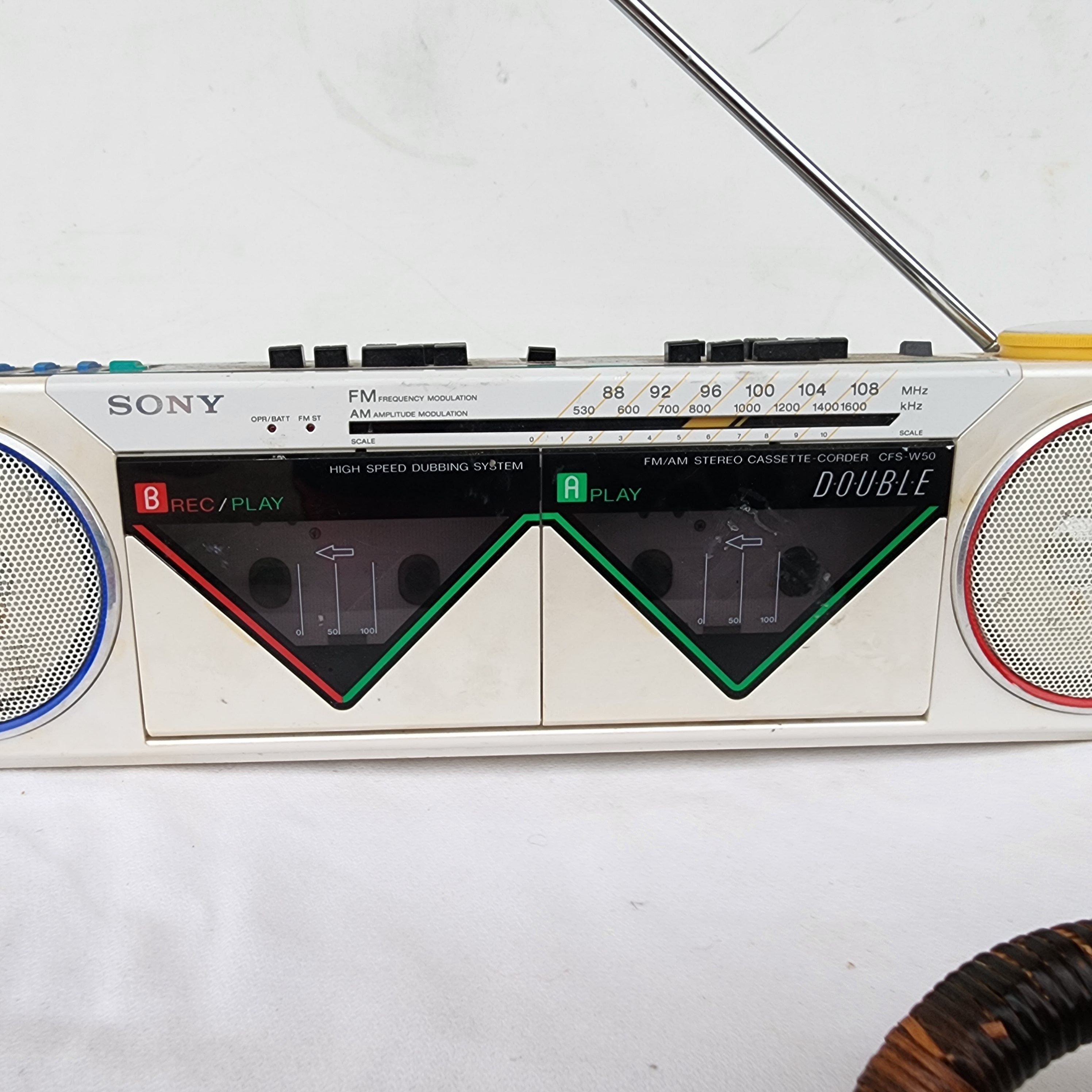 ラジオ・コンポ SONY CFS-W50 ラジオ・コンポ SONY CFS-W50 Vintage Sony CFS-W50 Vintage