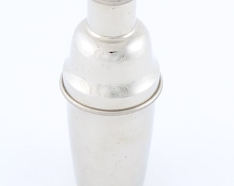 Erich Kolbenheyer Wien EKW Cocktail Shaker 51 stainless steel with grooved decor