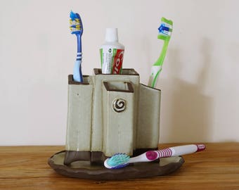 Squared toothbrushes container, Ceramic tooth brushes holder, Handmade ceramic  and pottery, Makeup brushes container, Pen or pencil art,