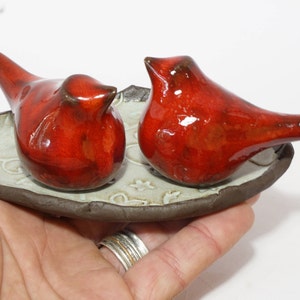 Two sculpted ceramic birds on tray, Red bird, Pottery bird, Ceramic bird for collectors, Bird figurine, Small ceramic bird, Israeli pottery