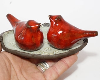 Two sculpted ceramic birds on tray, Red bird, Pottery bird, Ceramic bird for collectors, Bird figurine, Small ceramic bird, Israeli pottery