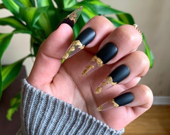 Black Stiletto Press on Nails, Luxury Press on Nails, Custom  Nails,  Press on Nails Canada, Black Almond Nails Designs, Long Black Nails