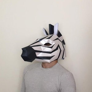 DIY ZEBRA MASK