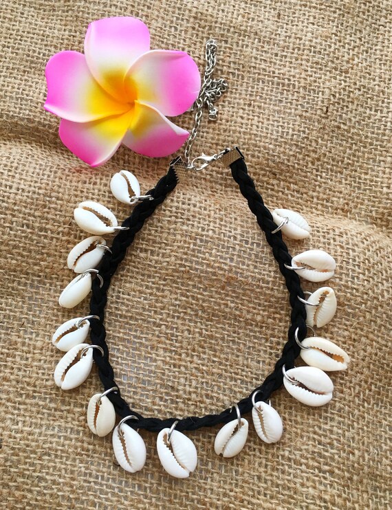 baby moana flower in hair