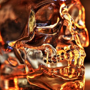 Rock Crystal Skull, Clear resin skull, Transperant skull, Epoxy resin skull, Real size skull, Home decor, Skull, Aztek skull