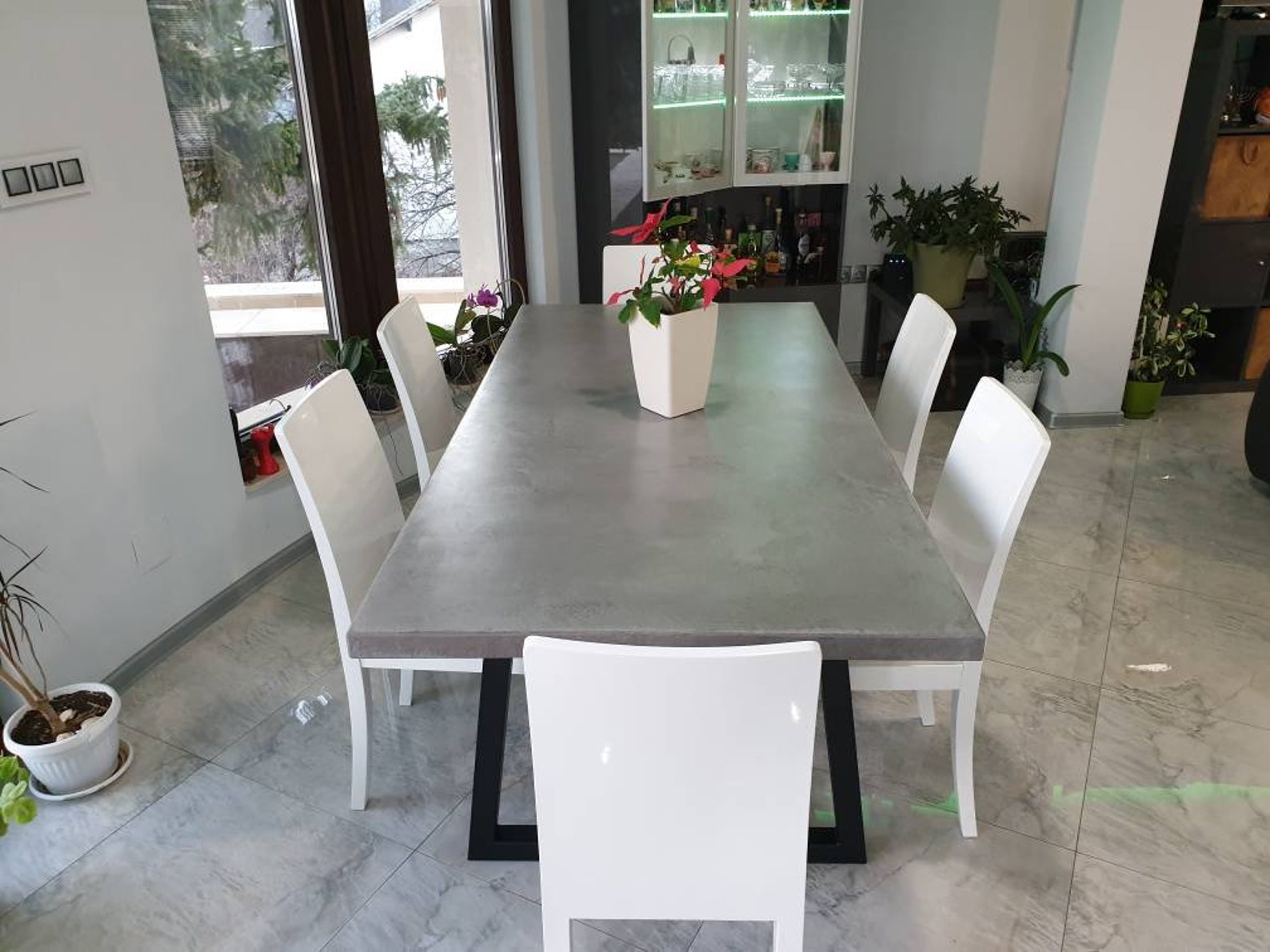 Concrete Dining Tables, Concrete Kitchen Tables, Solid Concrete Tables