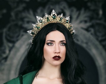 Two tone ombre silver / gold crown crown with emerald rhinestones.