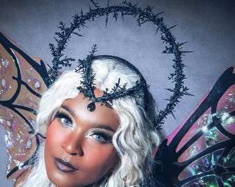 Gothic black crown of thorns halo headpiece. Forest witch / Evil Queen crown.