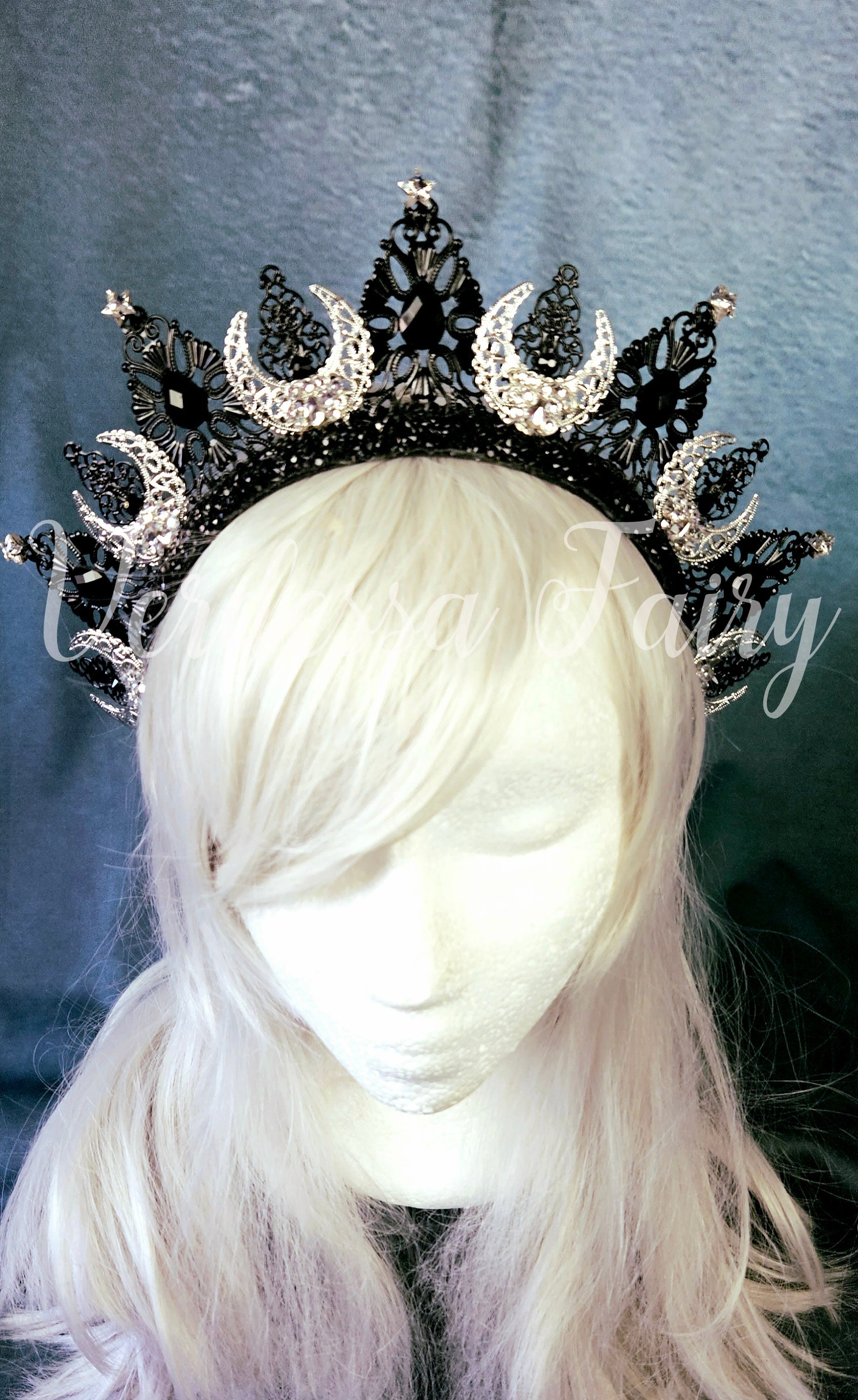 ✧tiara✧ White Hair Tiara Crown with Holographic Glitter Tulle
