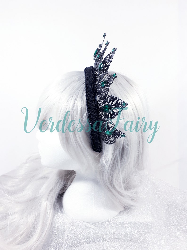Metal lace filigree crown Jewel Queen Crown with emerald green rhinestones. Gothic Queen Halo Headpiece Black and green crown tiara