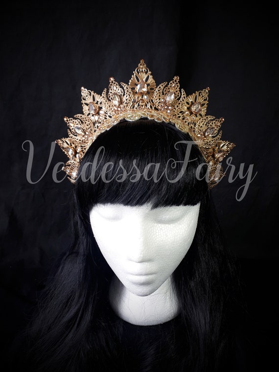 NEW! Queen Cassandra Clear & Champagne Beaded Trim