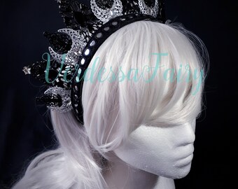 Moon Goddess Crown. Stars and Moon Tiara. Gothic Black and  display picture 1
