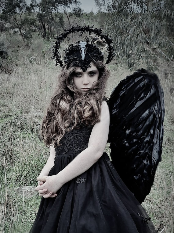 Gothic Black Thorns Halo Headpiece With Crow Skull. Forest  display picture 2