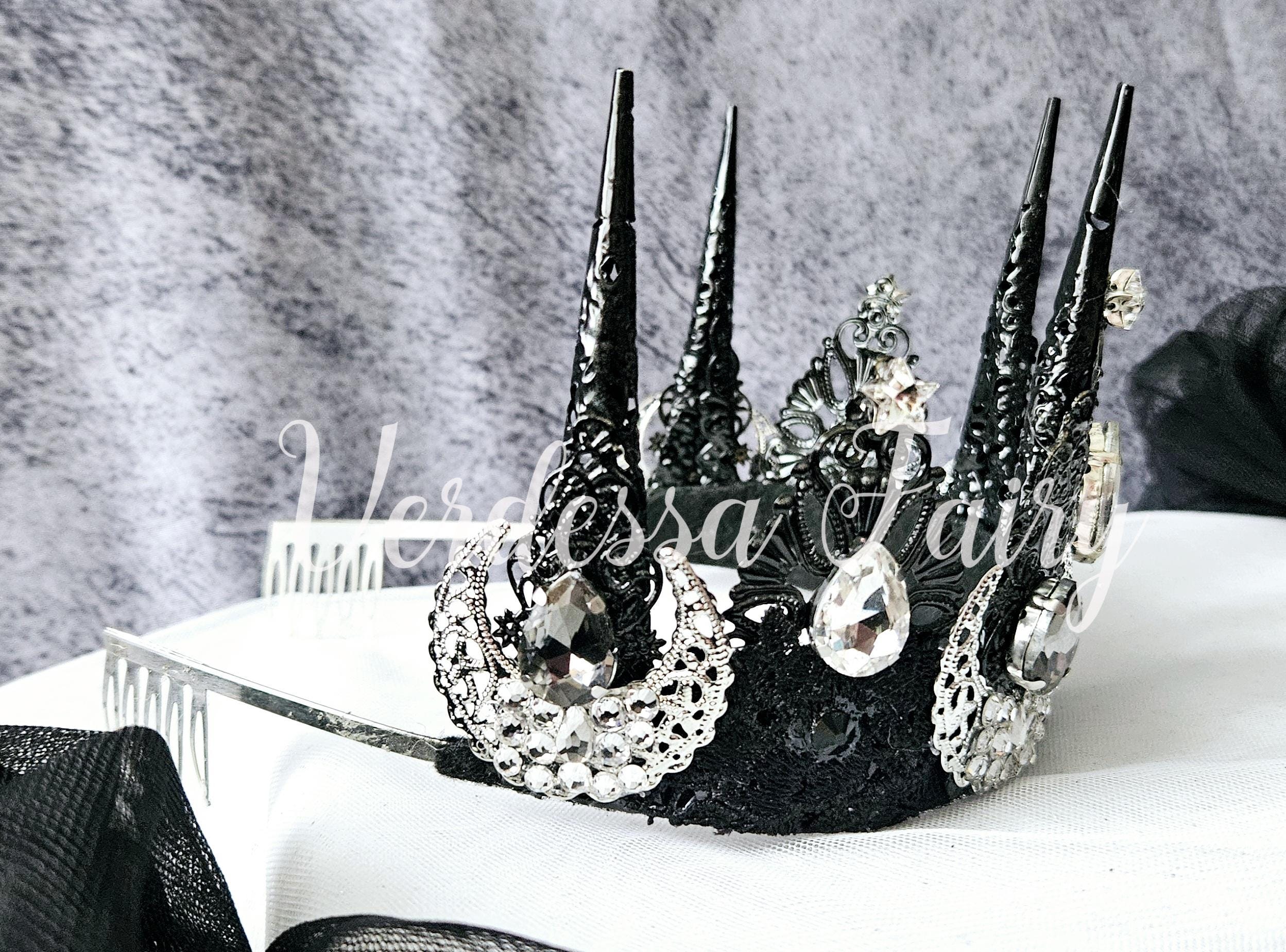 Moon Goddess Crown: Black Filigree Tiara With Silver Stars  display picture 2