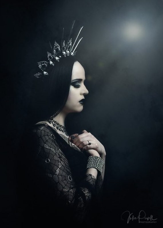 Filigree Skull Tiara With Spikes. Halloween Costume Skull