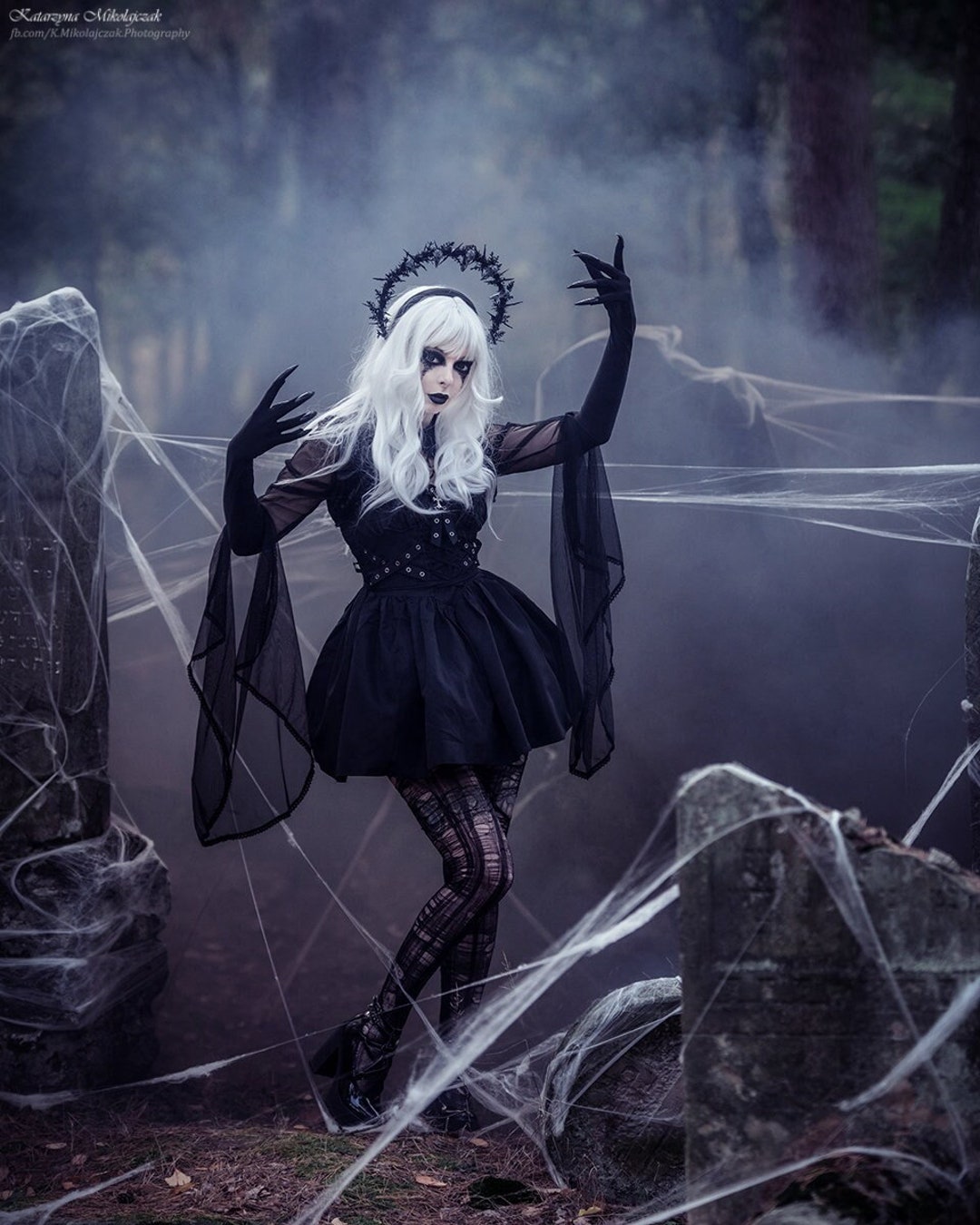 ゴシックハロウィン風♡⃛ガラスのレッド猫ちゃんのボールペン