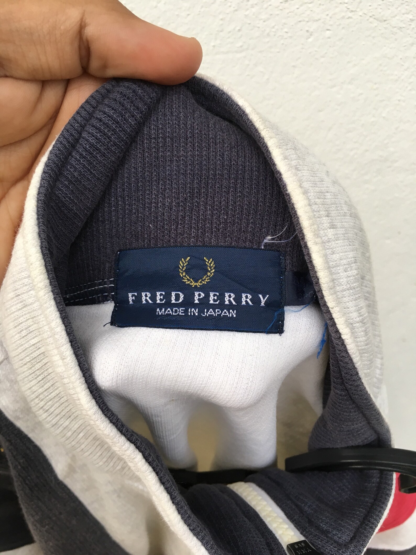 fred perry sweatshirt vintage