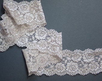 Pale Peach Satin Embroidered Broderie Lace Trim 3.25/"//8cm TOP SELLER 3 METRES