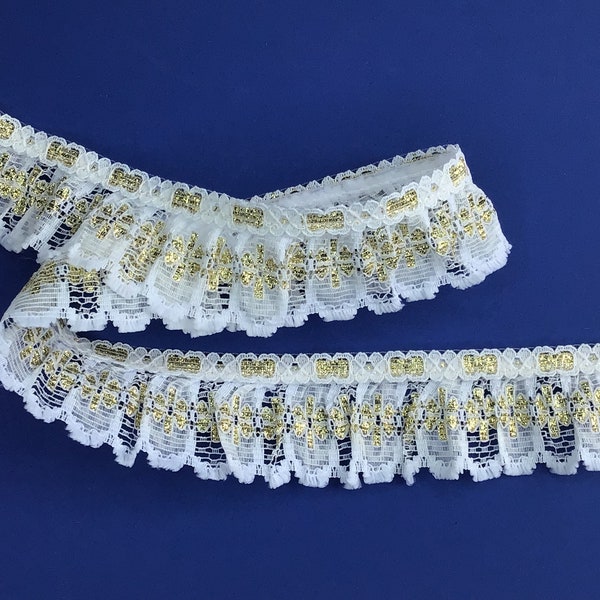 3 METRES Quality White and Gold Gathered Nottingham Lace Trim 1.5”/4cm