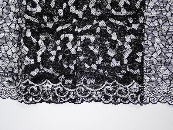 Silver Grey Multi Rose Stretch Lace Trim 6.5/"//16.5cm Sewing The Place For Lace