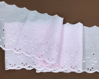 Quality Pale Pink Polycotton Broderie Anglaise Lace Trim 4”/10cm PER METRE