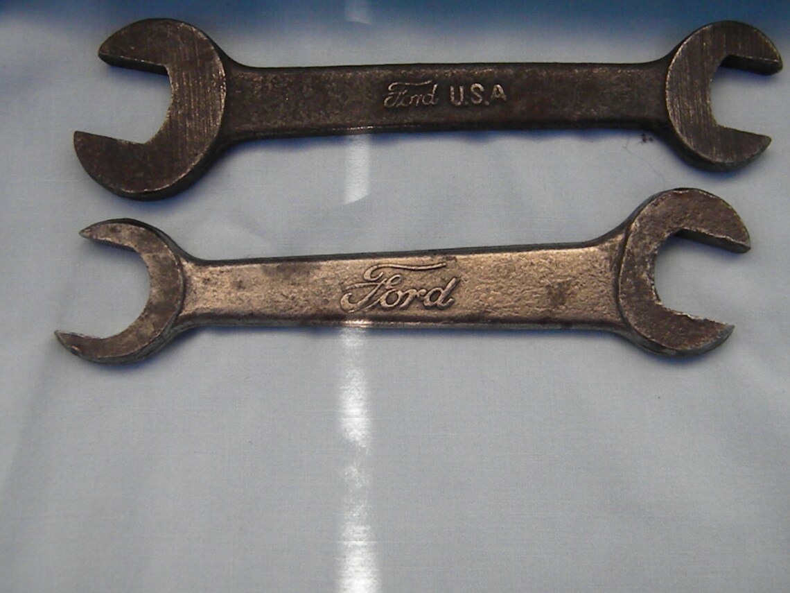 2 Antique FORD Wrenches with Script Logo T1917 and M Etsy