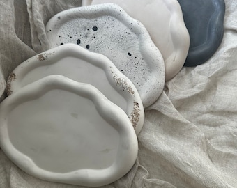 Cloud Concrete Tray: Irregular Decorative Coffee Table Tray