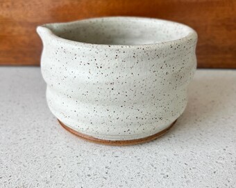 Brač Spouted Bubble Matcha Bowl