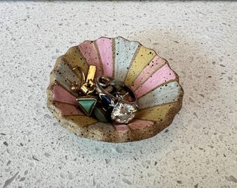 Rainbow Ring Dish