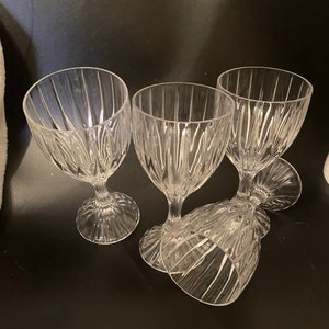Park Lane by Mikasa - Discontinued FOUR Vintage Wine Glasses