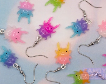 Käfer Ohrringe - Mismatch Bug Insekt Bunt Pastell Hell Kidcore Funky Leichtgewicht Handmade UK