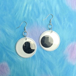 Googly Eye Earrings -  Large Dangle Wiggle Eyes Black and White Quirky Kidcore Fun Lesbian Earring Statement Fun Gift Harajuku