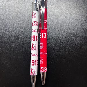 Delta Sigma Theta ink pen