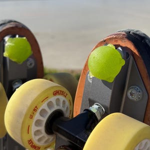 Rollerskate Jam Plug MEDIUM Turtle design