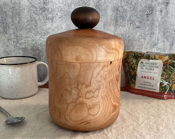 Cherry Wood Canister/Container/Cookie Jar/Jar/Lidded Bowl/Box/Food Storage/Coffee Canister/Tea Canister/Coffee Storage