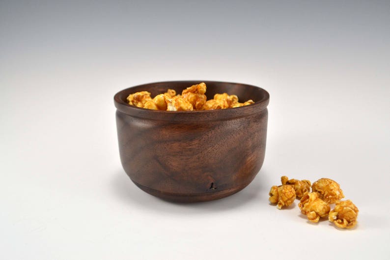 Walnut Wood Snack BowlCandy DishKey Holder