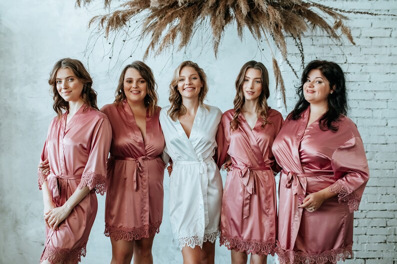 Silk Bridesmaid Robes Set/bride Robe/lace Bridal Etsy