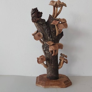 Family mushrooms/Wooden Mushrooms / parasite Wooden mushrooms / Handmade mushrooms / Wood carving