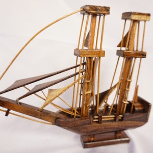 Voilier en bois - Artisanat
