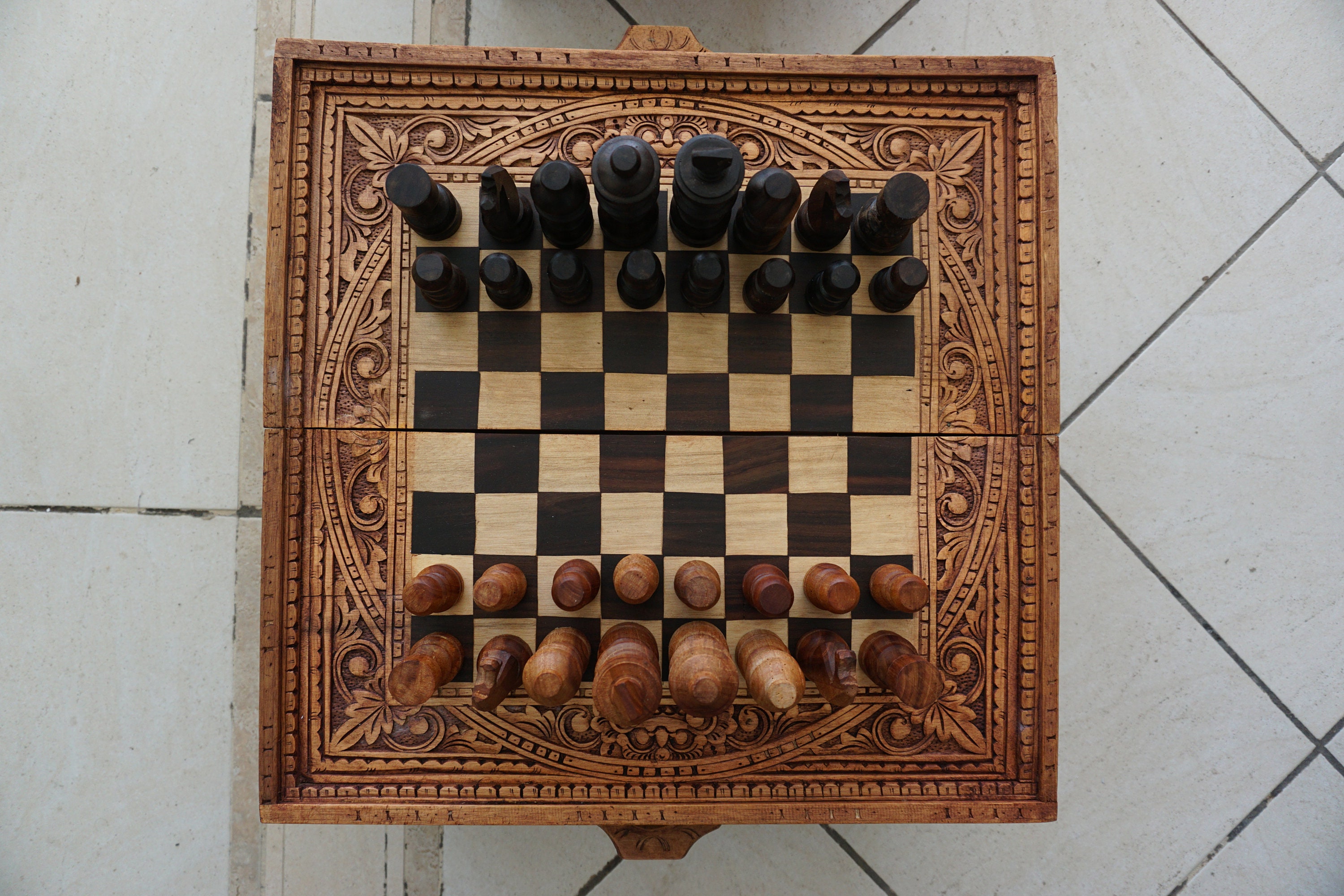 HI Tavolo per Puzzle con 4 Cassetti 76x57x4,5 cm in Legno