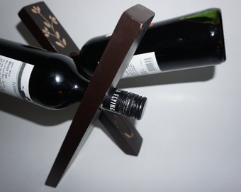 Wooden bottle holder / Wine bottle holder / Balance wine holder / Handicraft