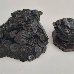 Resin Feng shui Geldfrosch / Glücksgeldkröte.