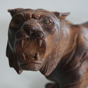Wooden Tiger / Wooden figurine / Wood carving